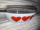 Mint   Vintage Jaj Red Heart Pyrex 1-524   2pt England                                       