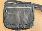 Lowepro Streamline 150 Messenger Camera Bag Gray Measures 12  X 10 