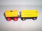 Brio Wooden Railway Train Yellow Cattle Wagon   Magnetic Cargo Car Lot