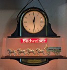 Budweiser Clydesdale Wagon Breweriana Collectible Clock With Display Case 