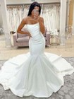 Romantic Mermaid Wedding Dress Strapless Sweep Train Beach Satin Bridal Gowns