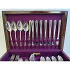 Vintage 44-piece Wm  Rogers   Son Exquisite Silverplate Flatware Set With Chest