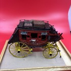 Franklin Mint Wells Fargo Overland Stagecoach W case  Diecast Model 1 16