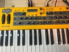 Dave Smith Instruments Mopho 32-key Monophonic Synthesizer