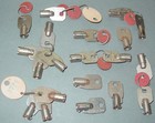 20 Vintage Round Tubular Barrel Keys Locksmith Supply Security Vending Lot Usa