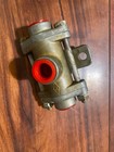 Double Check Valve Bendix 217698 Or  375870 M54 M123 Semi Tractor Air Brakes