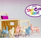Breyer Unicorn Magic Wooden Stable Playset With 6 Stablemates Unicorns