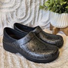 Crocs Neria Pro Ii Clogs Women   s Sz 11 Graphic Floral Black Grey Slip Resistant
