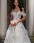 A-line Sweetheart Wedding Dresses Off Shoulder A Line Tulle Applique Bridal Gown