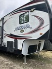 Vengeance Super Sport 320a Toy Hauler  12    Garage  Almost 40    