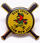 Bear Creek Team Mom Pin 2001 Baseball Bat Shape Union Made Usa Vintage