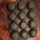 Cast Iron Flower-shaped Baking Mold Black 12-cavity Bakeware Pan
