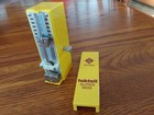 Wittner Taktell Super-mini Metronome Yellow working