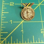 1988 Calgary Winter Olympics Lapel Pin - Xv Olympic Winter Games Gold Medal Pin