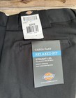 Dickies Men s Black Relaxed Fit Straight Leg Cargo Pants 32  Waist 32x32