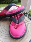 Nike Womens Comfort Footbed Sandal Size 7 Pink Black Thong Slide Flip Flop Shoes