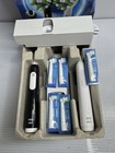 Electric  Toothbrush Oral B Pro 1000 Cross Action Black And White Twin Pack