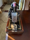 1934 Singer Model 99 Sewing Machine With Bentwood Case  Knee Bar    Key- Working