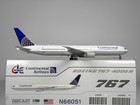 Continental Airlines Boeing 767-400er 1 200 Jc Wings N66051  lh2505a 