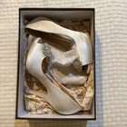 Badgley Mischka Ivory Satin Open Toe High Heel Bridal Shoes Size 7 5m