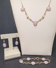 Vintage Gold Tone W  Opal Glass  Necklace  Bracelet   Earrings Set 30