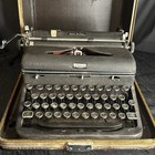 Vintage Royal Quiet Deluxe Portable Manual Typewriter With Tweed Case
