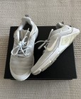 Nike Women Size 7 Gray white Mesh Low Top Lace-up Sneakers Pre-owned