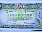 1953 One Pound Banknote Coombs   Wilson  Elizabeth 11 Commonweath Bank- Fair