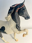 Breyer Molding  827 Pinto American Saddlebred Black Tobiano White Red Ribbon