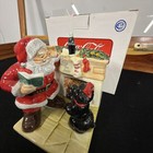 Coca Cola Brand  2002 Holiday Portraits Ceramic Salt   Pepper Shaker Set 