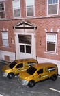 Lot Of 2 Matchbox Renault Kangoo Express Delivery Locksmith Nlffp 1 64 Diecast