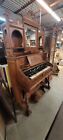 Estey Antique Parlour Pump Organ  Pretty Quartersawn Oak Gothic Details