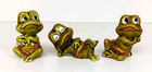 3 Vtg Enesco Frogs Hula Skirts 2-2 5  Miniature Figurines  similar To Neil japan