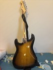 Fender Squier Stratocaster Electric Guitar Sunburst W  Case   Accessories
