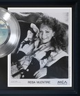 Reba Mcentire  does He Love You  Framed Silver Reproduction Signed Rec Display