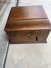 Antique Oak Table Top Victrola -victor Talking Machine Vv-ix  Working 