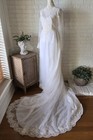 Vtg 60s 70s Alfred Angelo Flower Detail Lace Wedding Gown  4 s  Romantic  Pearl