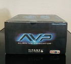Aliens Vs Predator Gitd 2 Pack Titans Vinyl Figures Toys R Us Exclusive 