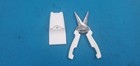 Pampered Chef   1075 Multi Purpose Kitchen Shears Scissor White With Wall Holder