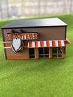 Fast Food Hooters Style Building Built  N Scale  Train Building Restaurant Retro