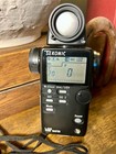 Sekonic L-508 Zoom Master Digital Light Exposure Meter