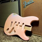 Relic Fender Stratocaster Body Alder Aged Shell Pink Nitrocellulose    Light     