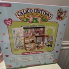 Calico Critters Cloverleaf Corners Portable Cottage Dollhouse Carry   Play Case