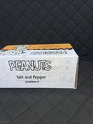 New Peanuts Snoopy   Woodstock Halloween Salt And Pepper Shaker Set