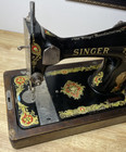 Antique Vtg 1911 Singer Model 128  La Vencedora Sewing Machine   Case