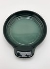 Le Creuset Round Spoon Rest Signature - 6 5 In - Artichaut - New Seconds