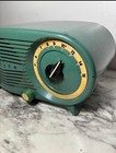 1952 Zenith J-616w The Owl Eyes Telechron Clock 6 Tube Am Radio Green   Yellow