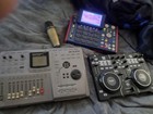 Akai Mpc1000 Tabletop Digital Sampler 16 Pads Pad Triggers  Midi I o Blue red