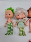 Lot Of 4 Vintage Strawberry Shortcake Dolls   Clothes