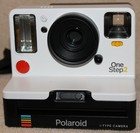 Polaroid Onestep 2 I-type 600 Instant Film Camera White Black W manual